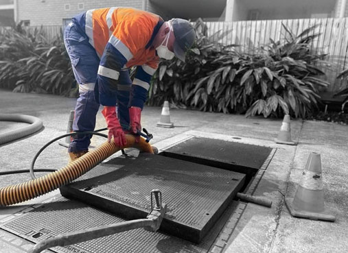 Limpeza preventiva de caixa de gordura e de esgoto em São Paulo